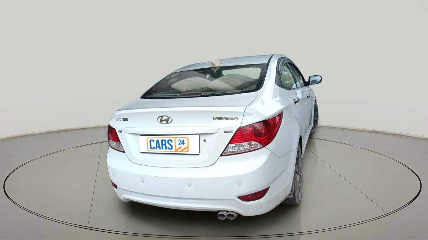 2012 Hyundai Verna FLUIDIC 1.4 VTVT, Petrol, Manual, 1,63,763 km, exterior