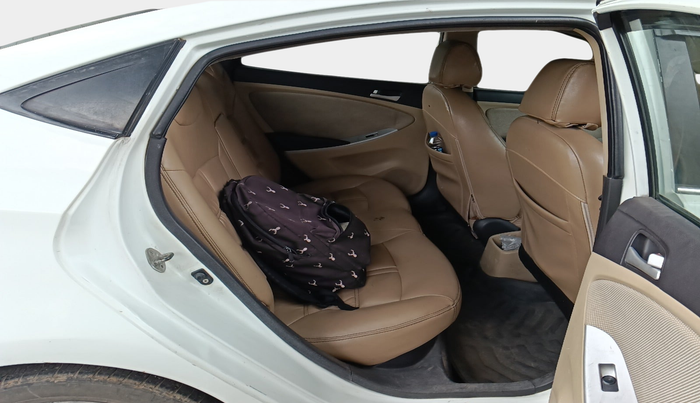 2012 Hyundai Verna FLUIDIC 1.4 VTVT, Petrol, Manual, 1,63,763 km, interior
