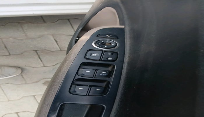 2014 Hyundai Grand i10 ASTA 1.2 KAPPA VTVT, Petrol, Manual, 99,920 km, interior