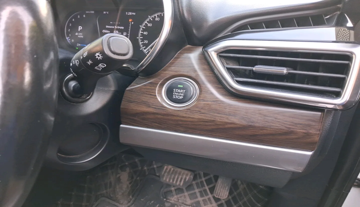 2021 Tata Harrier XZA 2.0L, Diesel, Automatic, 53,471 km, interior