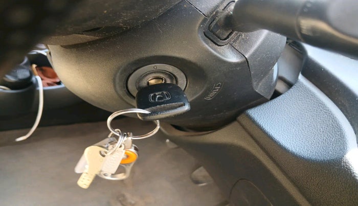 2014 Honda Amaze 1.2L I-VTEC EX, Petrol, Manual, 94,688 km, interior