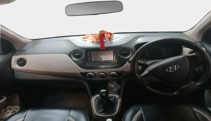 2017 Hyundai Grand i10 MAGNA 1.2 KAPPA VTVT, Petrol, Manual, 1,15,758 km, interior