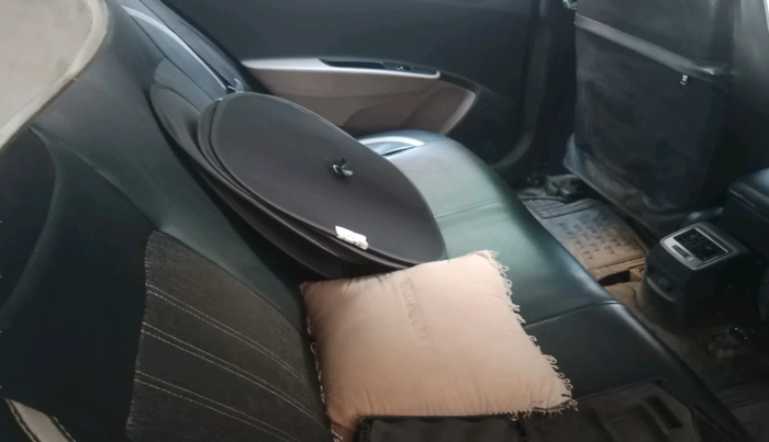 2017 Hyundai Grand i10 MAGNA 1.2 KAPPA VTVT, Petrol, Manual, 1,15,758 km, interior