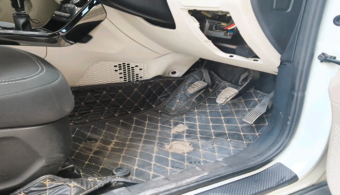 2022 Tata NEXON XZ PLUS DIESEL SUNROOF, Diesel, Manual, 57,655 km, interior