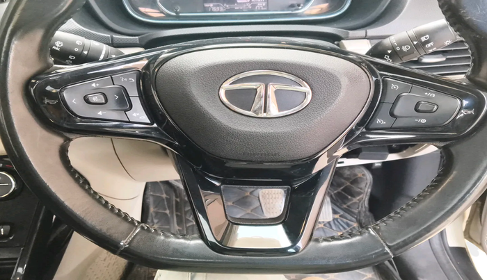 2022 Tata NEXON XZ PLUS DIESEL SUNROOF, Diesel, Manual, 57,655 km, interior