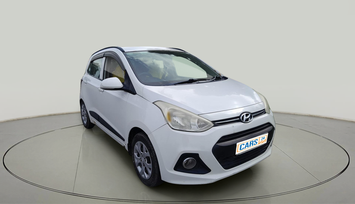 2015 Hyundai Grand i10 SPORTZ 1.2 KAPPA VTVT, Petrol, Manual, 2,59,926 km, exterior