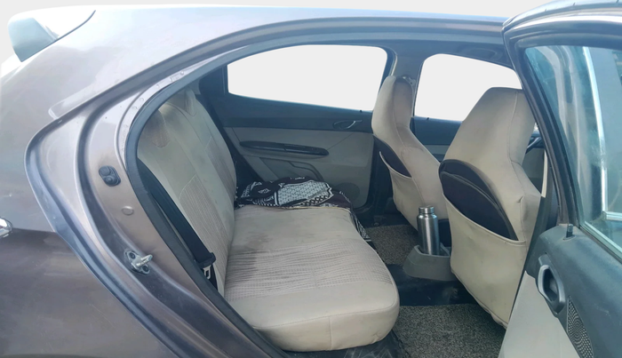 2016 Tata Tiago XM PETROL, Petrol, Manual, 1,53,103 km, interior
