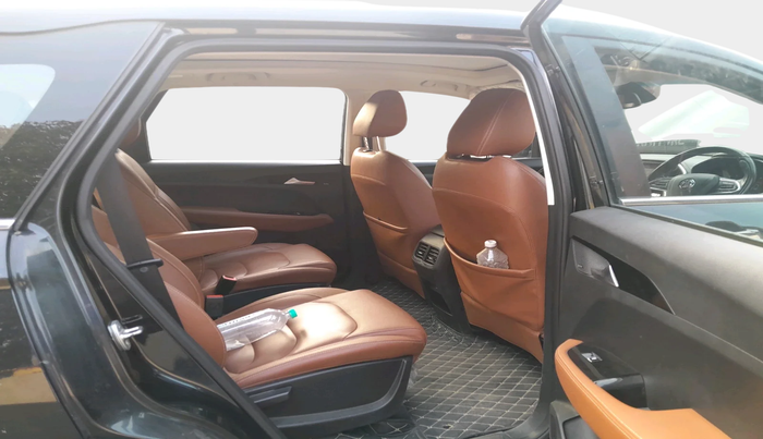 2020 MG HECTOR PLUS SHARP 1.5 PETROL TURBO DCT 6-STR, Petrol, Automatic, 63,350 km, interior