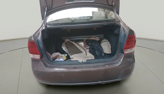 2015 Volkswagen Vento HIGHLINE 1.6 MPI, Petrol, Manual, 89,094 km, exterior