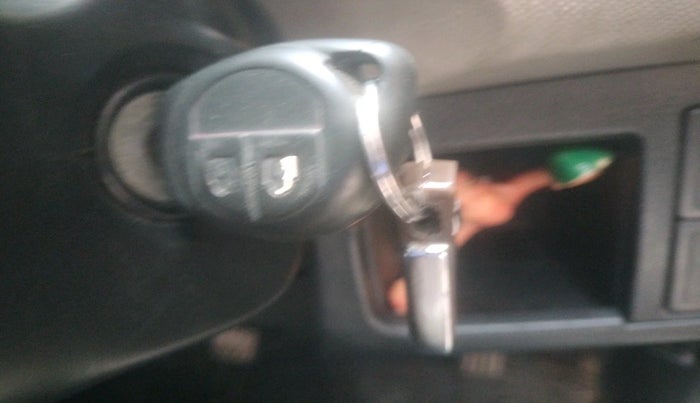 2016 Maruti Wagon R 1.0 VXI, Petrol, Manual, 66,004 km, interior