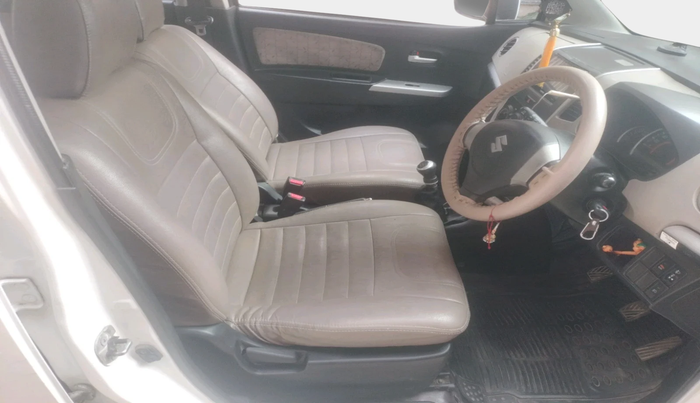 2016 Maruti Wagon R 1.0 VXI, Petrol, Manual, 66,004 km, interior