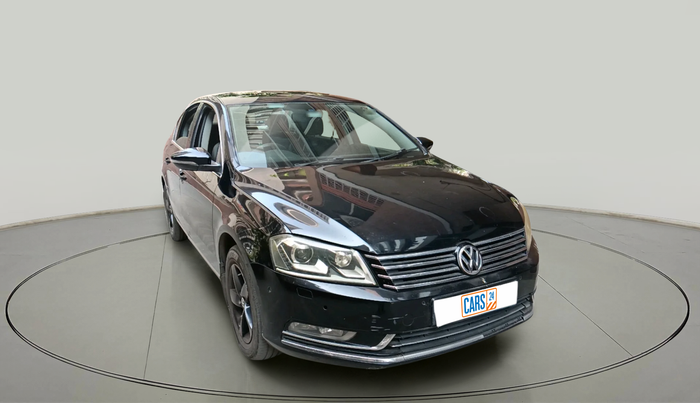 2012 Volkswagen Passat HIGHLINE DSG, Diesel, Automatic, 1,33,314 km, exterior