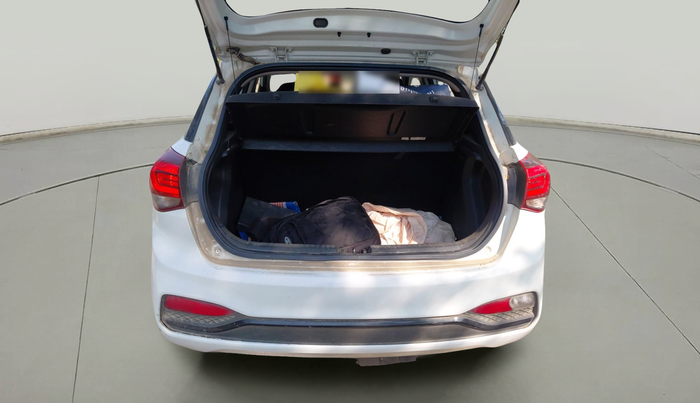 2018 Hyundai Elite i20 SPORTZ 1.2, Petrol, Manual, 1,17,158 km, exterior