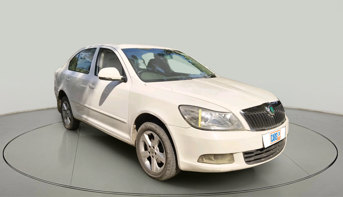 2012 Skoda Laura ELEGANCE 2.0 TDI CR MT, Diesel, Manual, 2,54,150 km, exterior