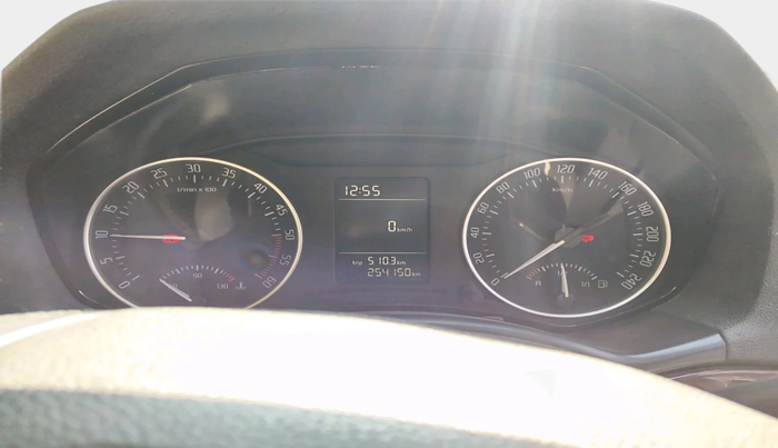 2012 Skoda Laura ELEGANCE 2.0 TDI CR MT, Diesel, Manual, 2,54,150 km, interior