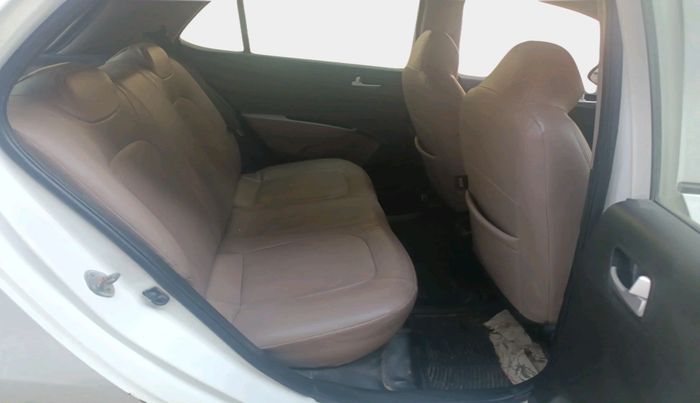 2017 Hyundai Grand i10 SPORTZ 1.2 KAPPA VTVT, CNG, Manual, 55,552 km, interior