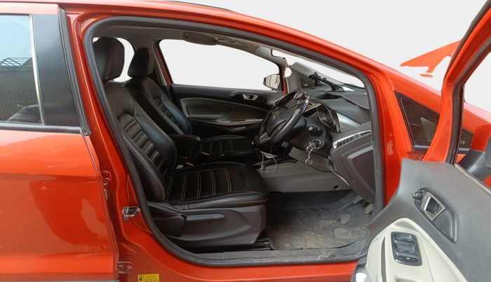 2014 Ford Ecosport TITANIUM 1.5L DIESEL, Diesel, Manual, 1,24,015 km, interior