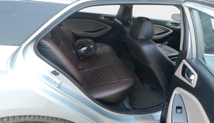 2020 Hyundai Elite i20 MAGNA PLUS 1.2, Petrol, Manual, 1,28,994 km, interior