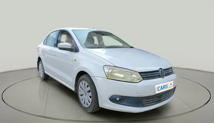 2013 Volkswagen Vento COMFORTLINE 1.6, Petrol, Manual, 1,14,253 km, exterior