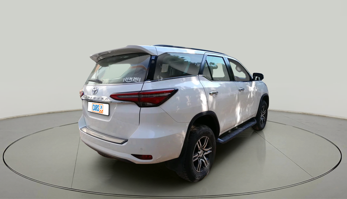 2022 Toyota Fortuner 4X2 MT 2.8 DIESEL, Diesel, Manual, 46,094 km, exterior