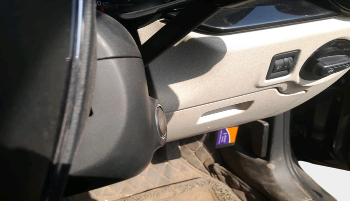 2023 Skoda SLAVIA STYLE 1.0L TSI AT, Petrol, Automatic, 38,314 km, interior