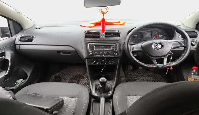 2015 Volkswagen Polo COMFORTLINE 1.5L, Diesel, Manual, 90,141 km, interior