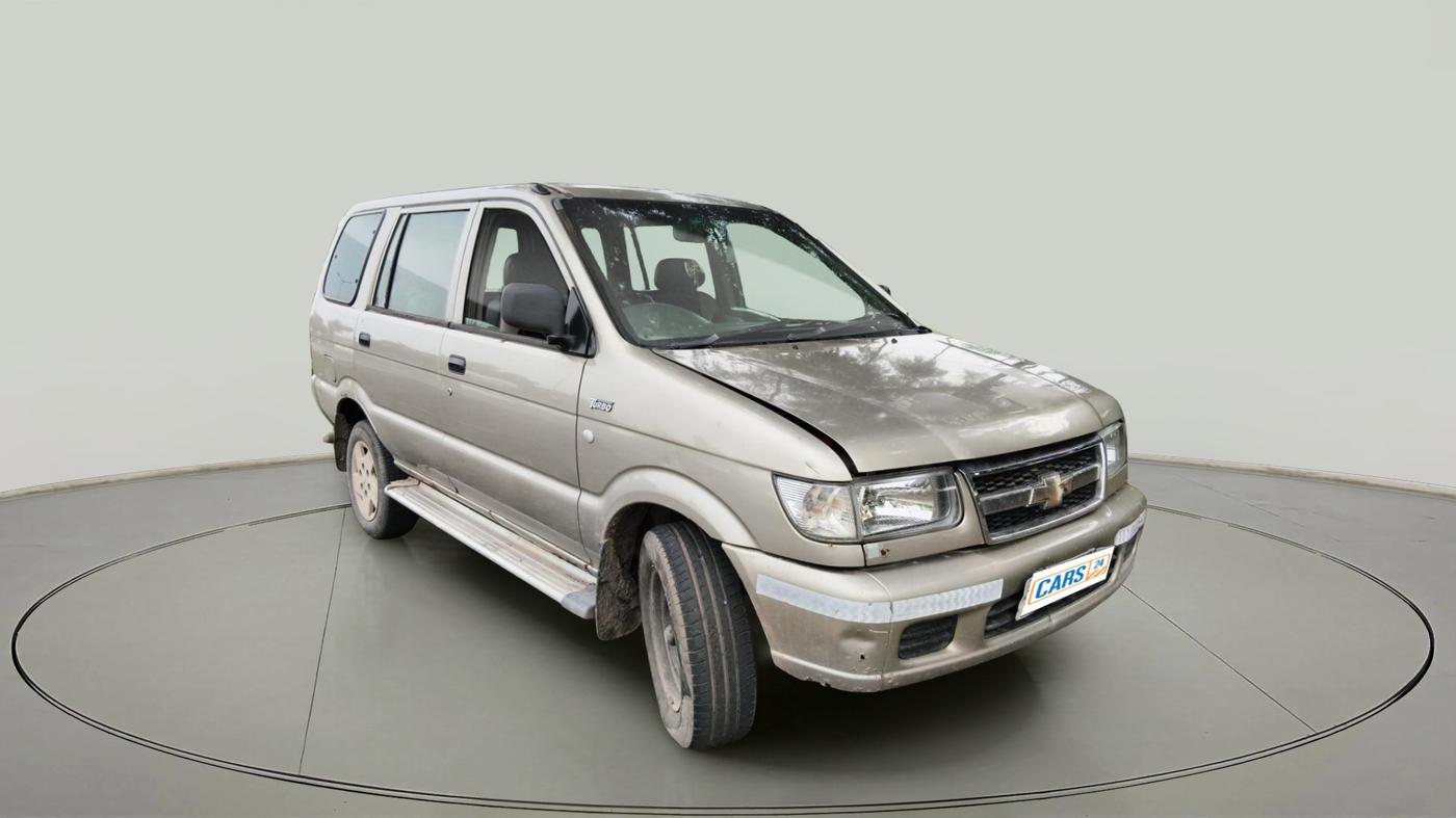2011 Chevrolet Tavera LS B3 10 STR BS III, Diesel, Manual, 2,64,804 km, exterior