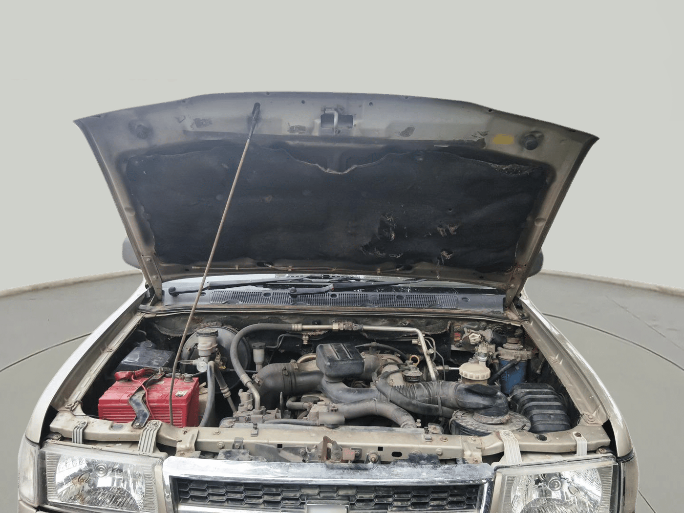 2011 Chevrolet Tavera LS B3 10 STR BS III, Diesel, Manual, 2,64,804 km, exterior