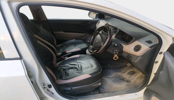 2017 Hyundai Grand i10 MAGNA 1.2 KAPPA VTVT, Petrol, Manual, 71,542 km, interior