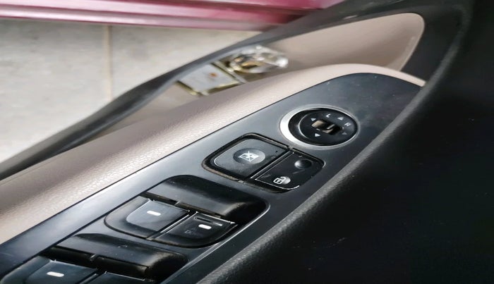 2016 Hyundai Grand i10 MAGNA 1.2 KAPPA VTVT, Petrol, Manual, 63,820 km, interior