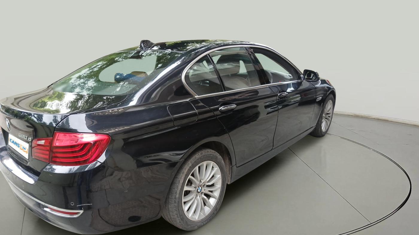 2015 BMW 5 Series 520D LUXURY LINE, Diesel, Automatic, 1,12,813 km, exterior