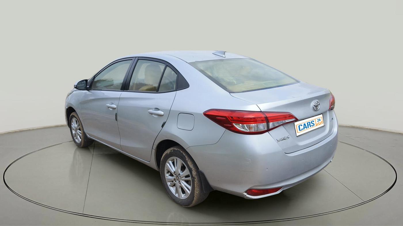 2018 Toyota YARIS V CVT, Petrol, Automatic, 71,980 km, exterior