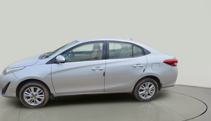 2018 Toyota YARIS V CVT, Petrol, Automatic, 71,980 km, exterior
