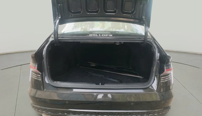 2024 Hyundai Verna SX (O) 1.5 MPI MT, Petrol, Manual, 41,242 km, exterior