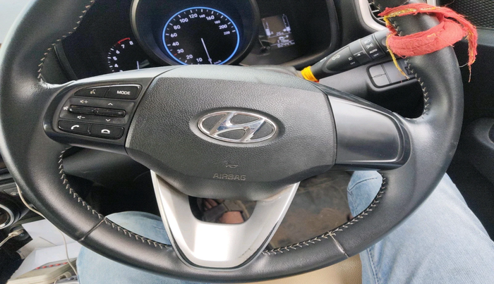 2020 Hyundai VENUE S+ 1.2, Petrol, Manual, 82,447 km, interior