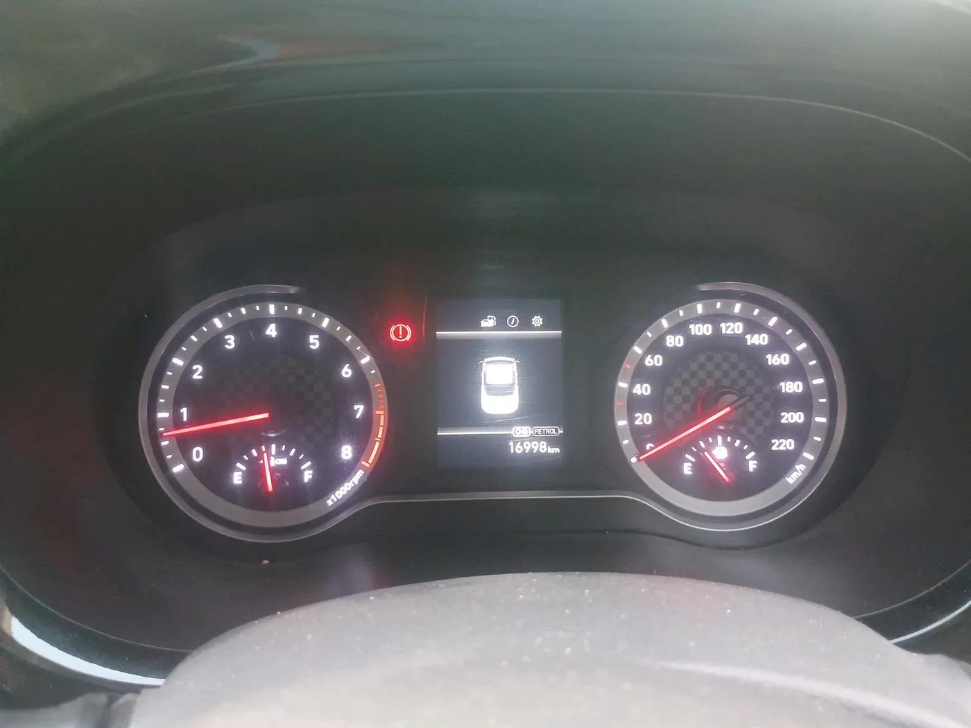 2024 Hyundai AURA SX 1.2 CNG, Petrol, Manual, 16,998 km, interior