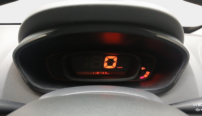2016 Renault Kwid RXT 0.8, Petrol, Manual, 1,18,733 km, interior