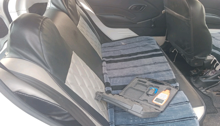 2017 Datsun Redi Go T (O), Petrol, Manual, 32,426 km, interior