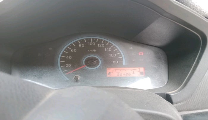 2017 Datsun Redi Go T (O), Petrol, Manual, 32,426 km, interior