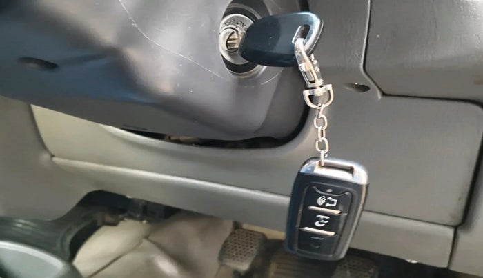 2013 Maruti Alto K10 VXI, Petrol, Manual, 92,345 km, interior