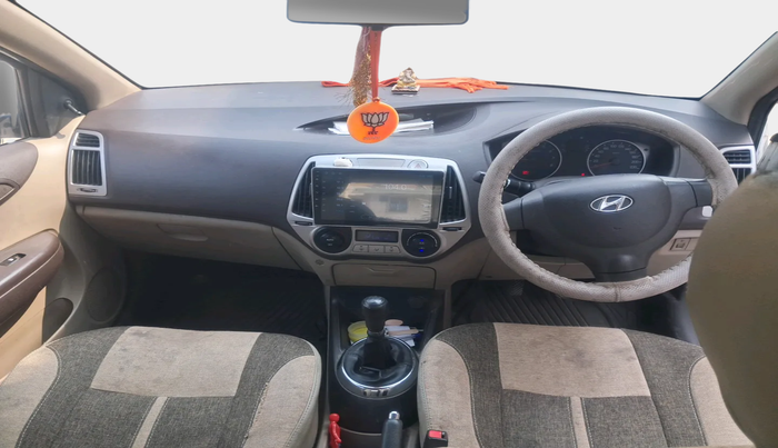 2011 Hyundai i20 MAGNA 1.2, Petrol, Manual, 72,563 km, interior