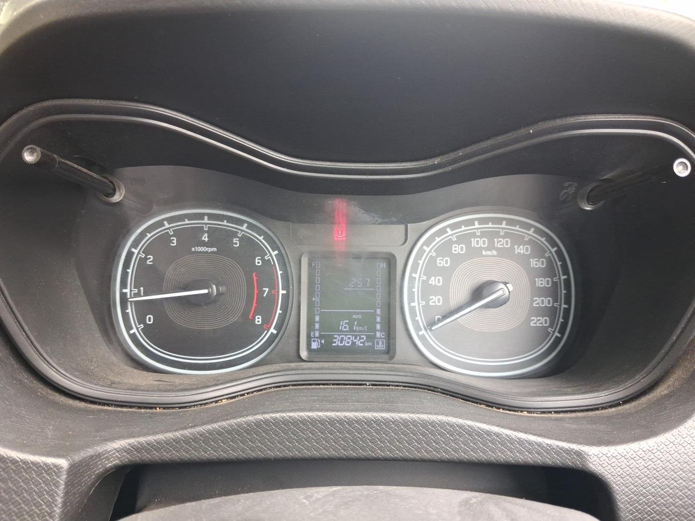 2022 Maruti Vitara Brezza VXI, Petrol, Manual, 32,000 km, interior