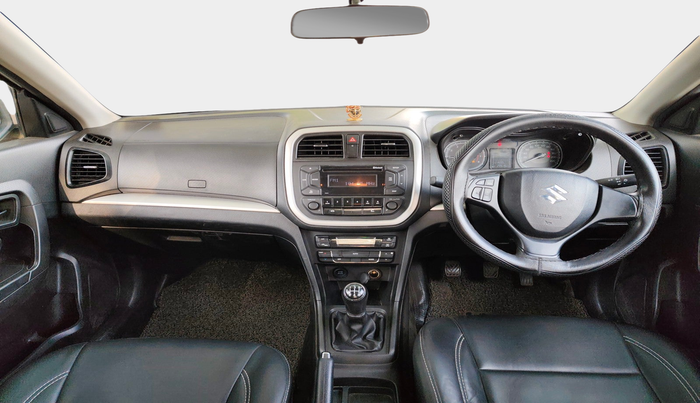 2022 Maruti Vitara Brezza VXI, Petrol, Manual, 30,842 km, interior