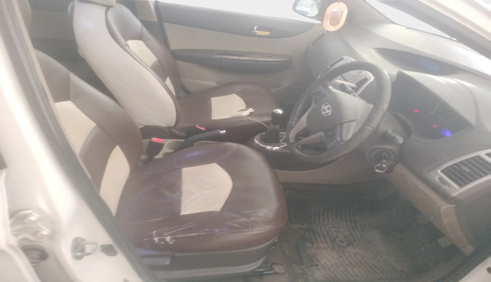 2010 Hyundai i20 SPORTZ (O) 1.2, Petrol, Manual, 86,779 km, interior