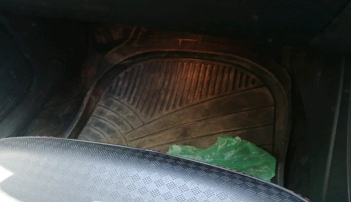 2017 Volkswagen Polo COMFORTLINE 1.5L, Diesel, Manual, 85,763 km, interior