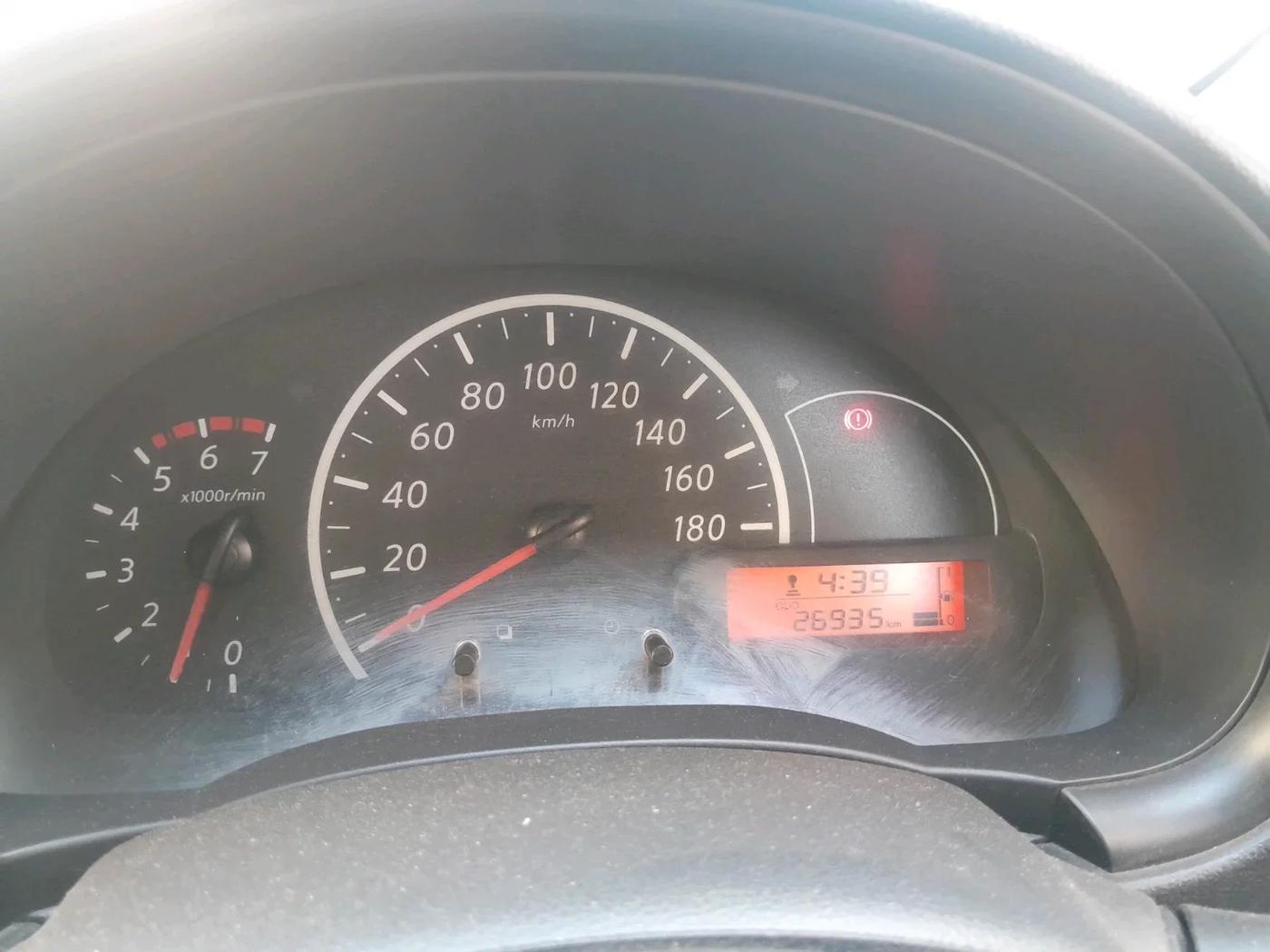 2018 Nissan Micra Active XL O, Petrol, Manual, 26,935 km, interior