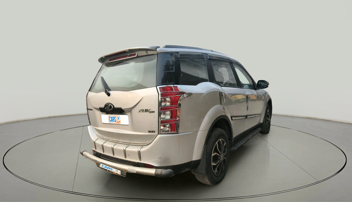 2015 Mahindra XUV500 W6, Diesel, Manual, 60,894 km, exterior