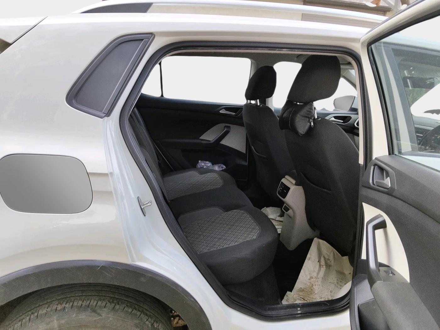 2022 Volkswagen TAIGUN HIGHLINE 1.0 TSI MT, Petrol, Manual, 66,731 km, interior