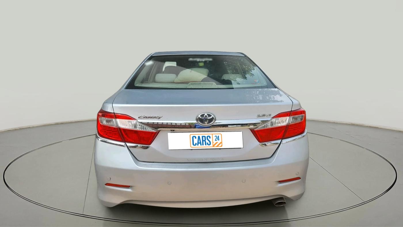 2012 Toyota Camry 2.5L AT, Petrol, Automatic, 2,08,943 km, exterior