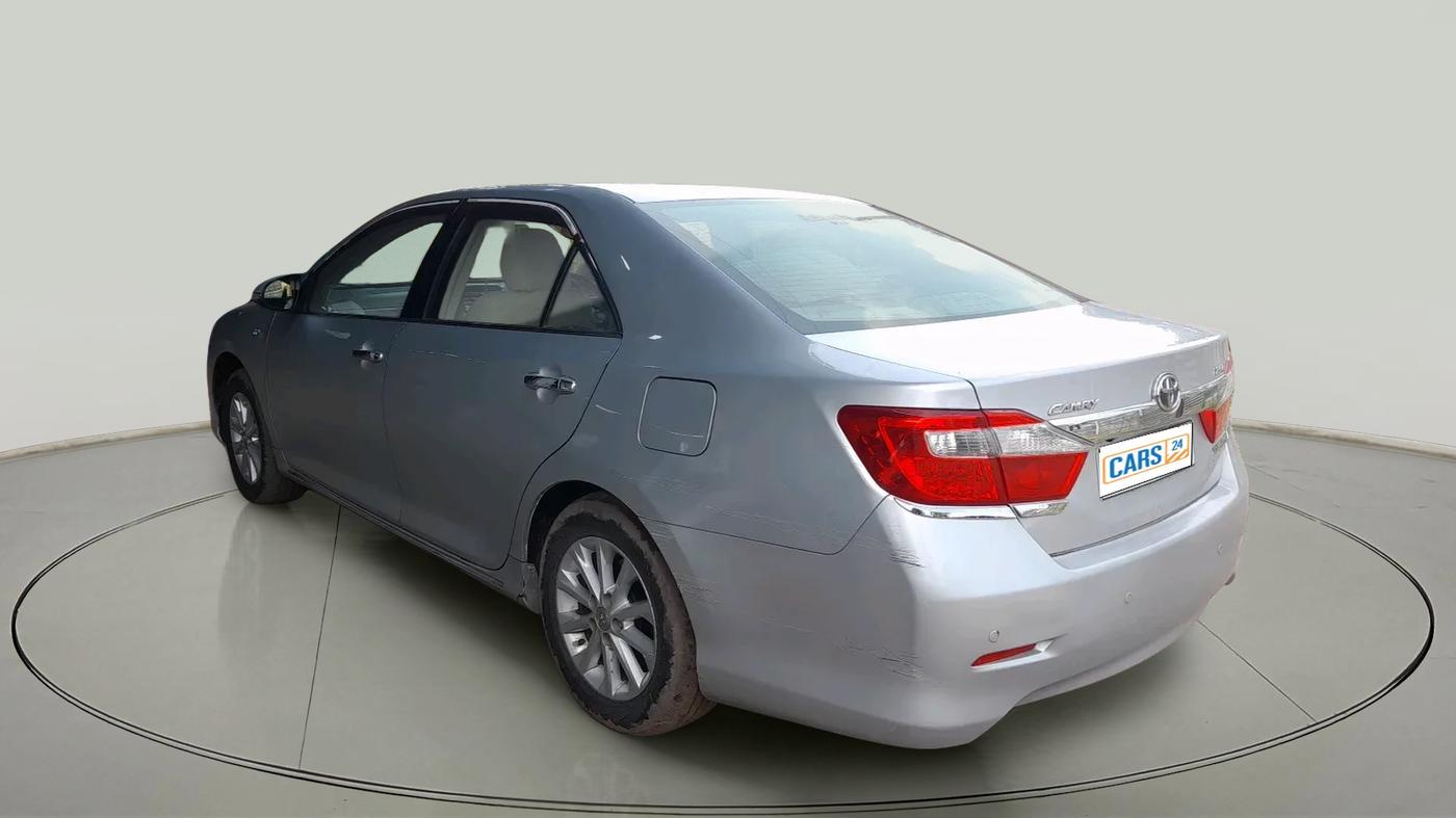 2012 Toyota Camry 2.5L AT, Petrol, Automatic, 2,08,943 km, exterior